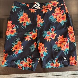 Abercrombie Kids Boys’ Swim Trunks Size 13/14